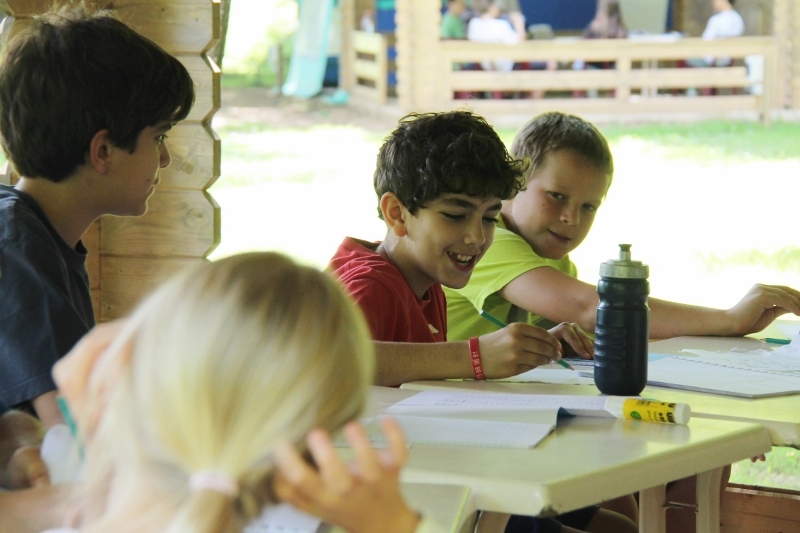 Village Camps International Summer Camp Ard&egrave;che, France 2019-07-26 https://www.villagecamps.com/journals_admin/images/922-28-07-14-2014 (800x533) (117).jpg